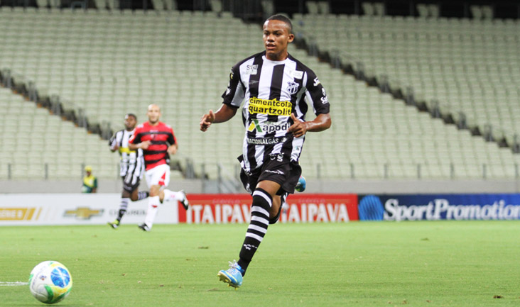 Robinho comemora estreia pelo Vovô: “Momento inesquecível”