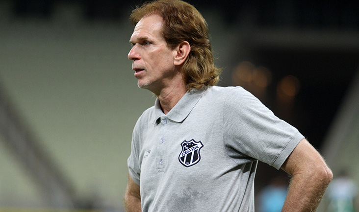 Sérgio Guedes exalta evolução do time e acredita na vitória