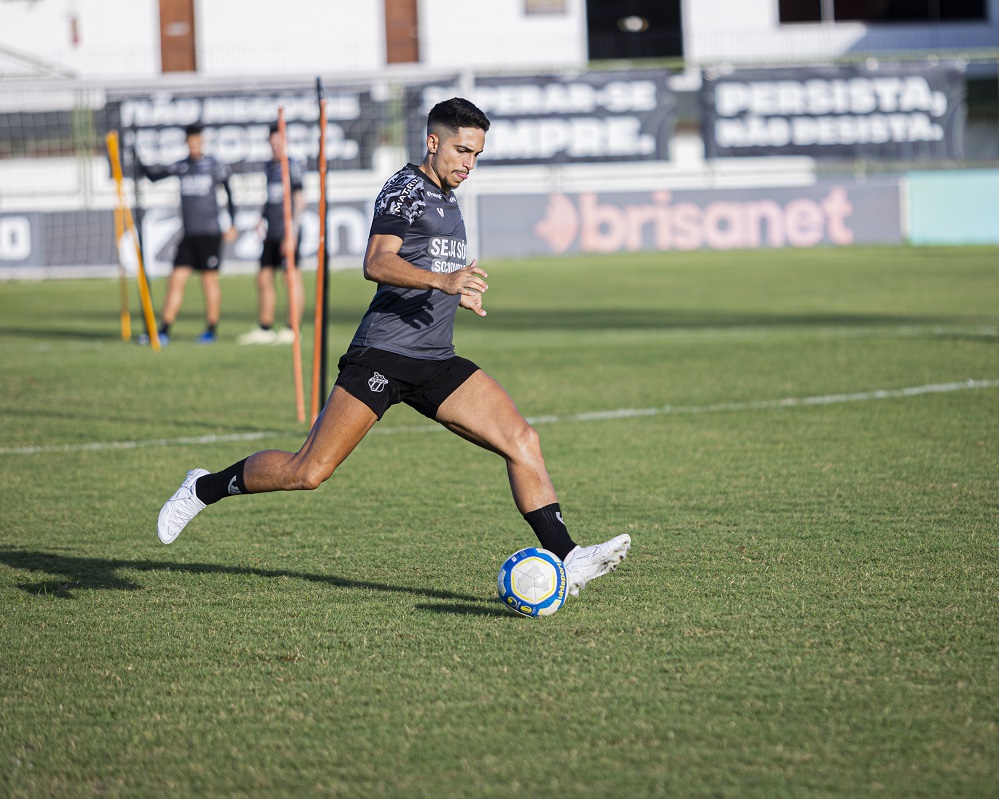 Treino apronto encerra a preparação do Ceará para enfrentar o Sport/PE