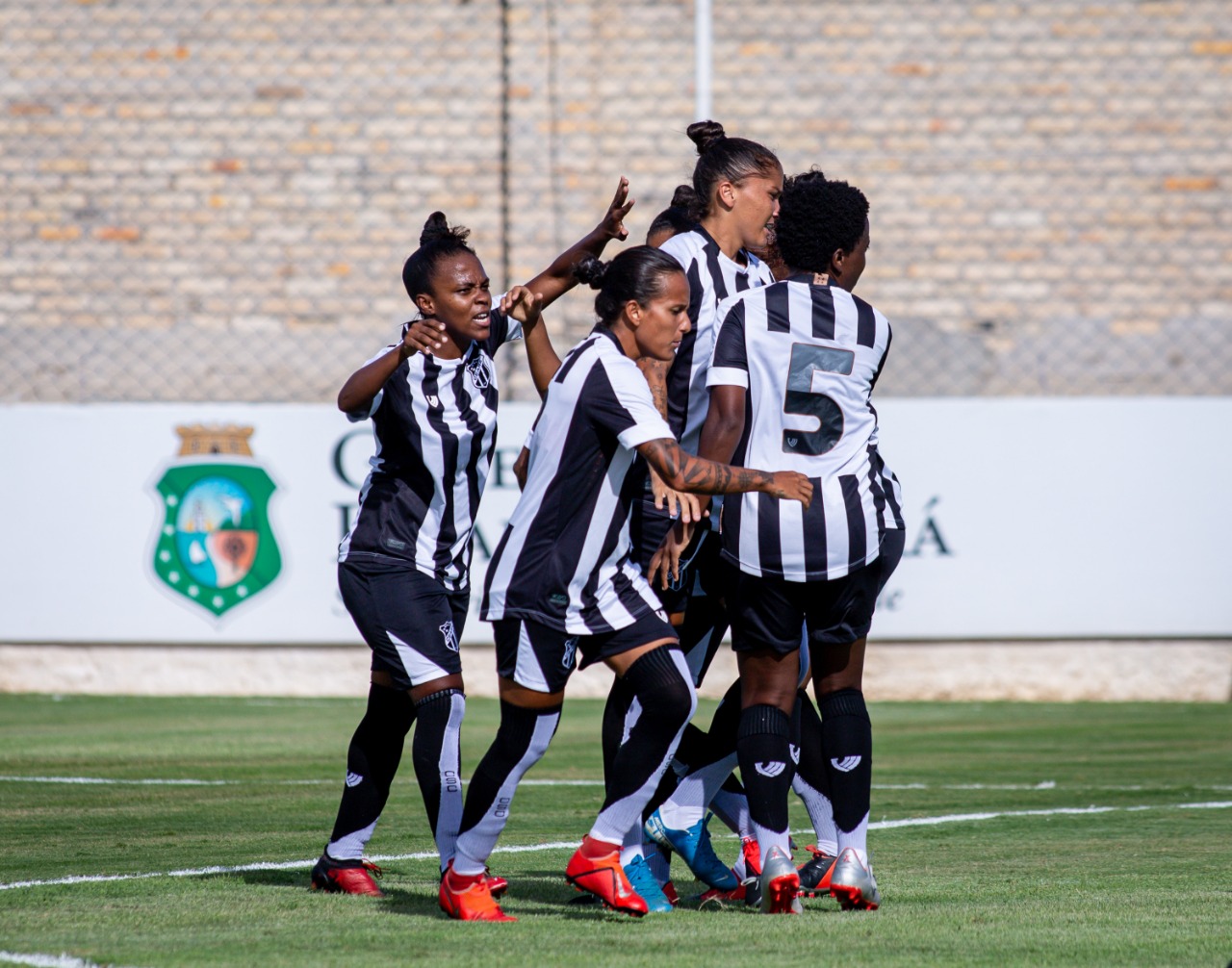 Fut Feminino: Com pensamento no Santos Dumont/SE, Ceará se reapresenta para treinamentos