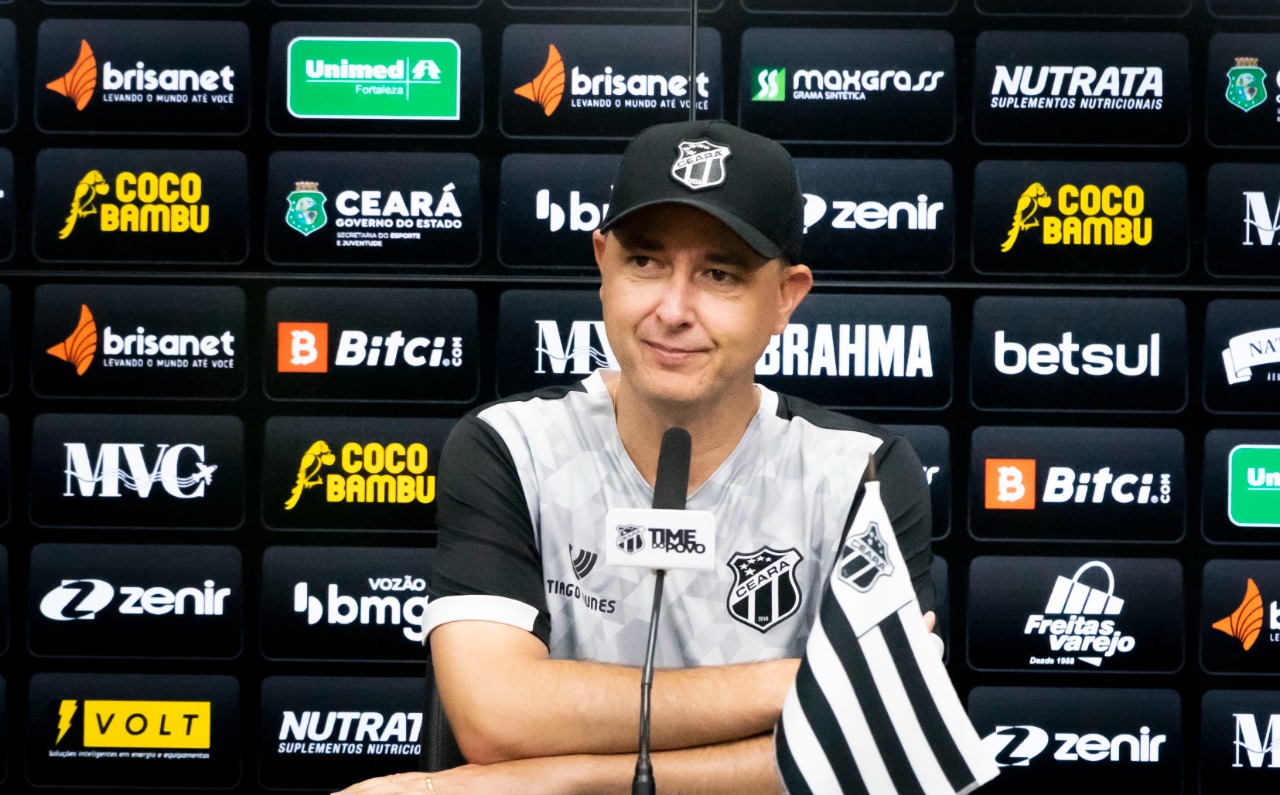 Em sua primeira coletiva de 2022, Tiago Nunes projeta estreia na temporada e fala sobre expectativas para o ano de competições