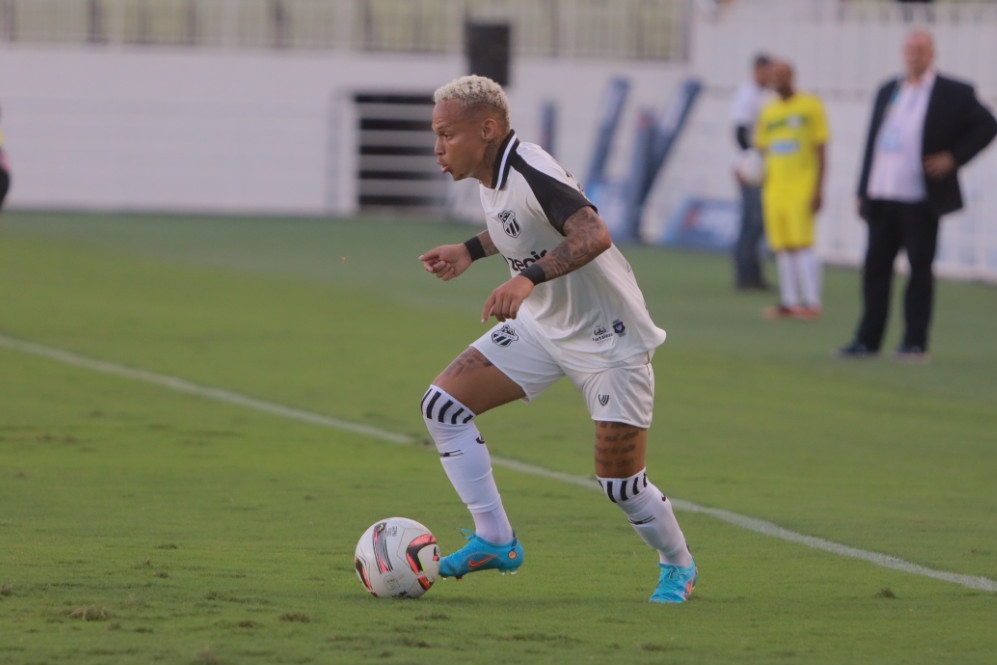 Janderson: “É uma sensação única em poder vestir essa camisa"