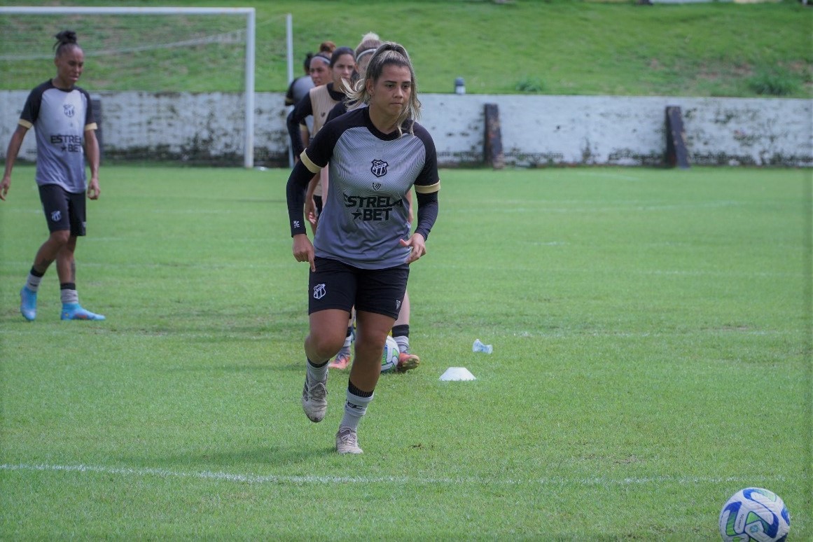 Fut. Feminino: De olho no Grêmio, elenco dá continuidade à preparação com trabalho na Cidade Vozão