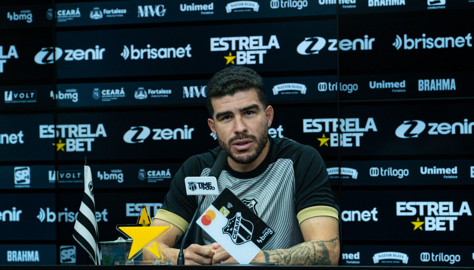 Em coletiva pré-jogo, Richardson prega respeito ao Iguatu, mas salienta foco na busca pela classificação