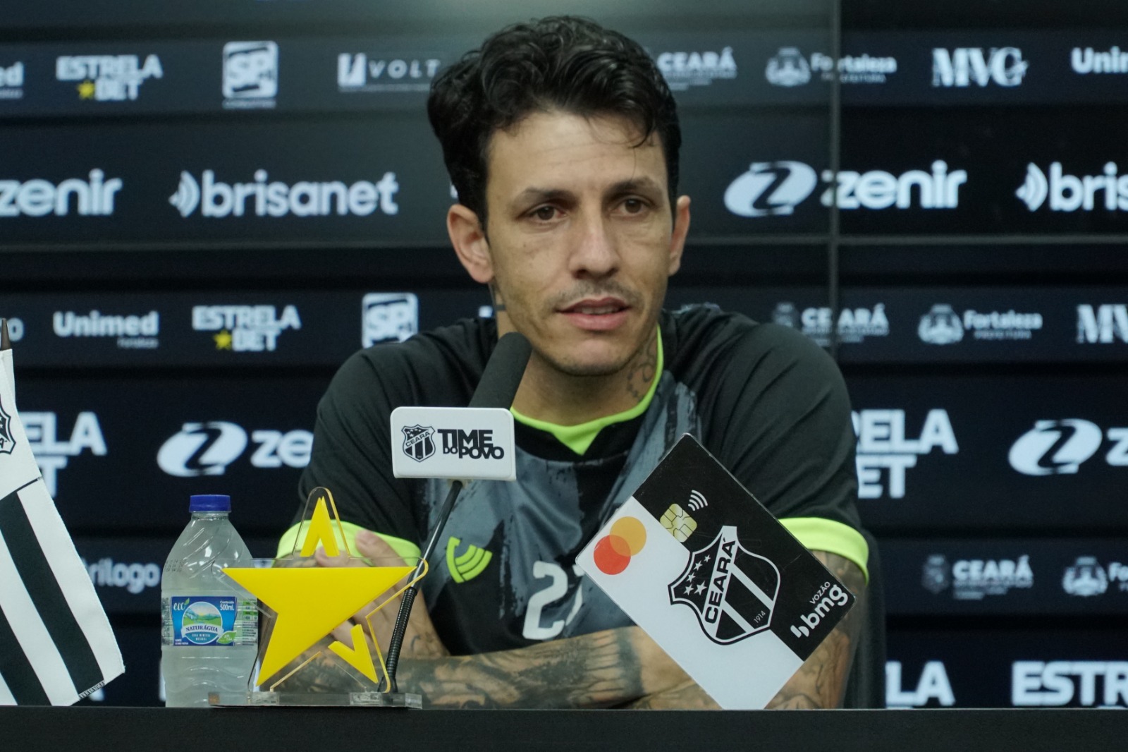 Em coletiva pré-jogo, Jean Carlos fala sobre importância da evolução do grupo para confronto com o Novorizontino