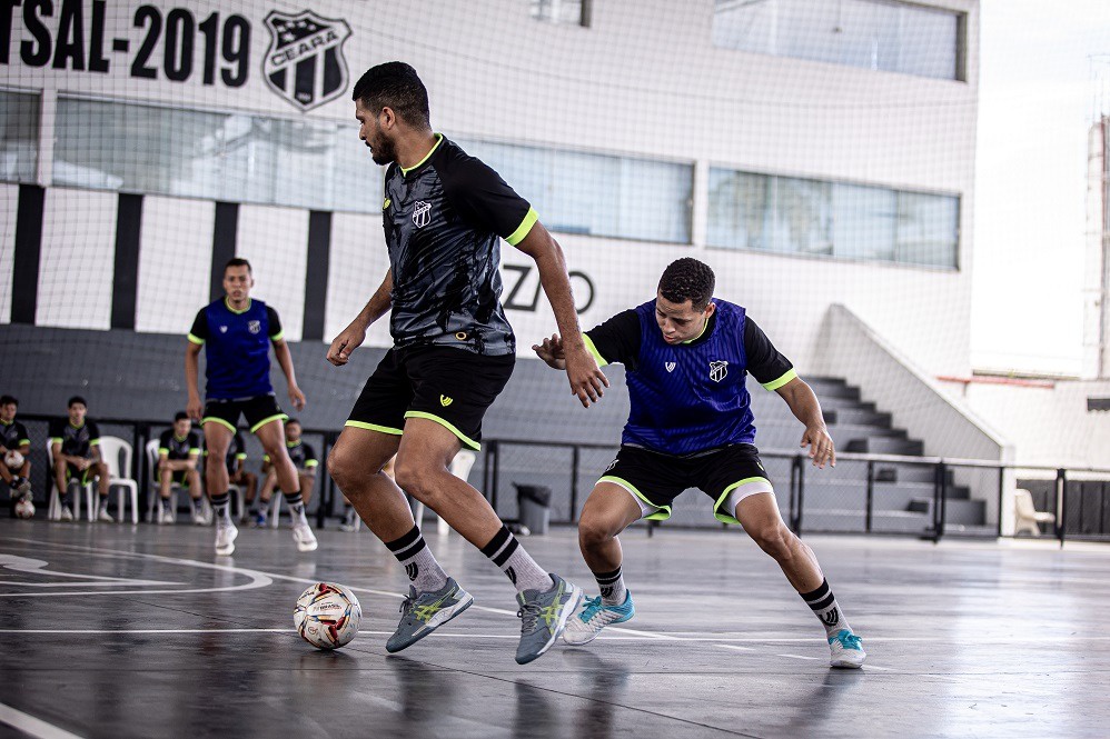 Futsal: Elenco alvinegro fez penúltimo treino antes da partida contra o Tianguá