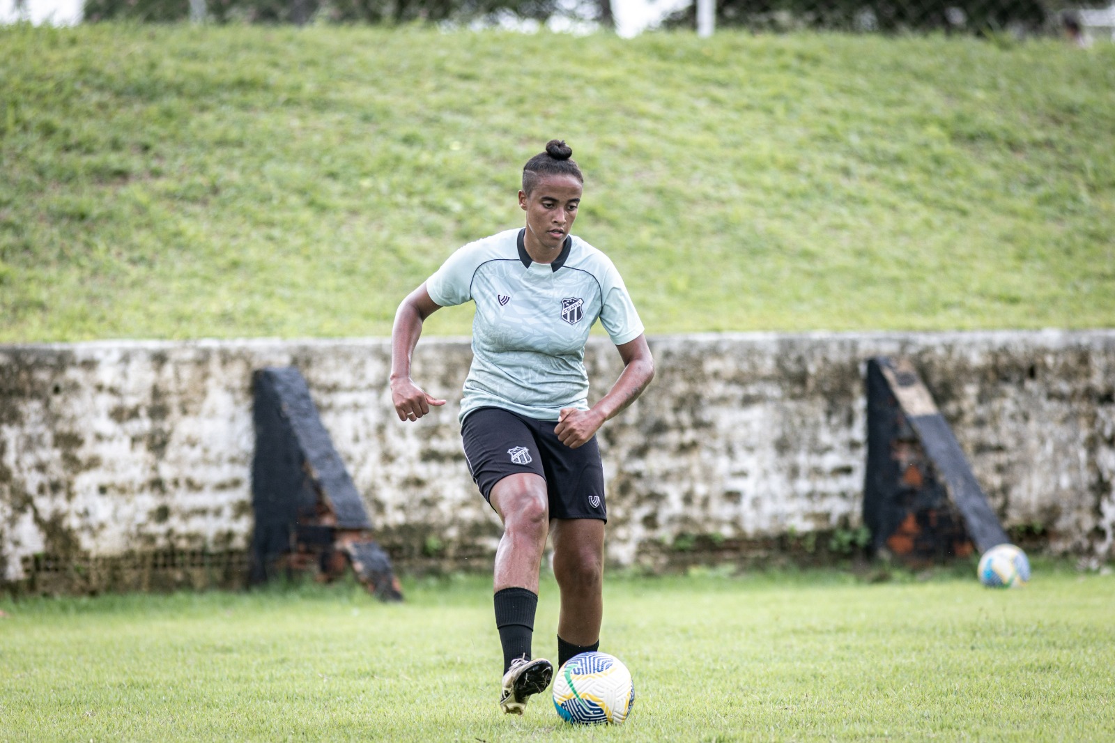 Fut. Feminino: Ceará encerra preparação em solo cearense e embarca para Teresina nesta quinta-feira, 1°