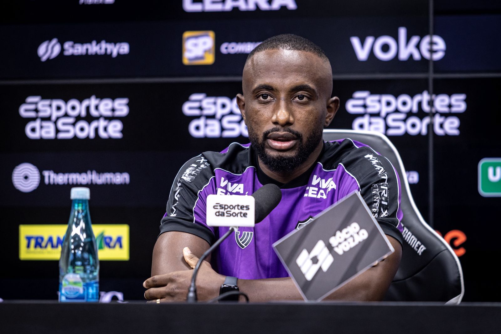 Dieguinho destaca foco do elenco no Nordestão e comenta sobre enfrentar Sport: "Temos que nos preparar muito bem"