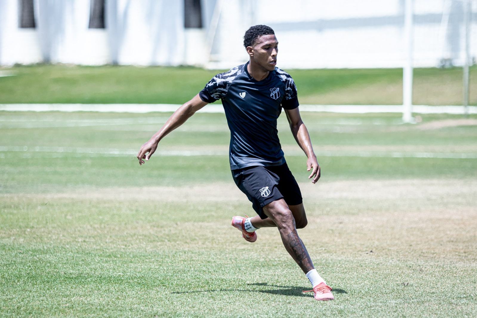 Sub-20: Em amistoso preparatório para a Copinha, Ceará vence Ferroviário por 2 a 0 no Franzé Moraes