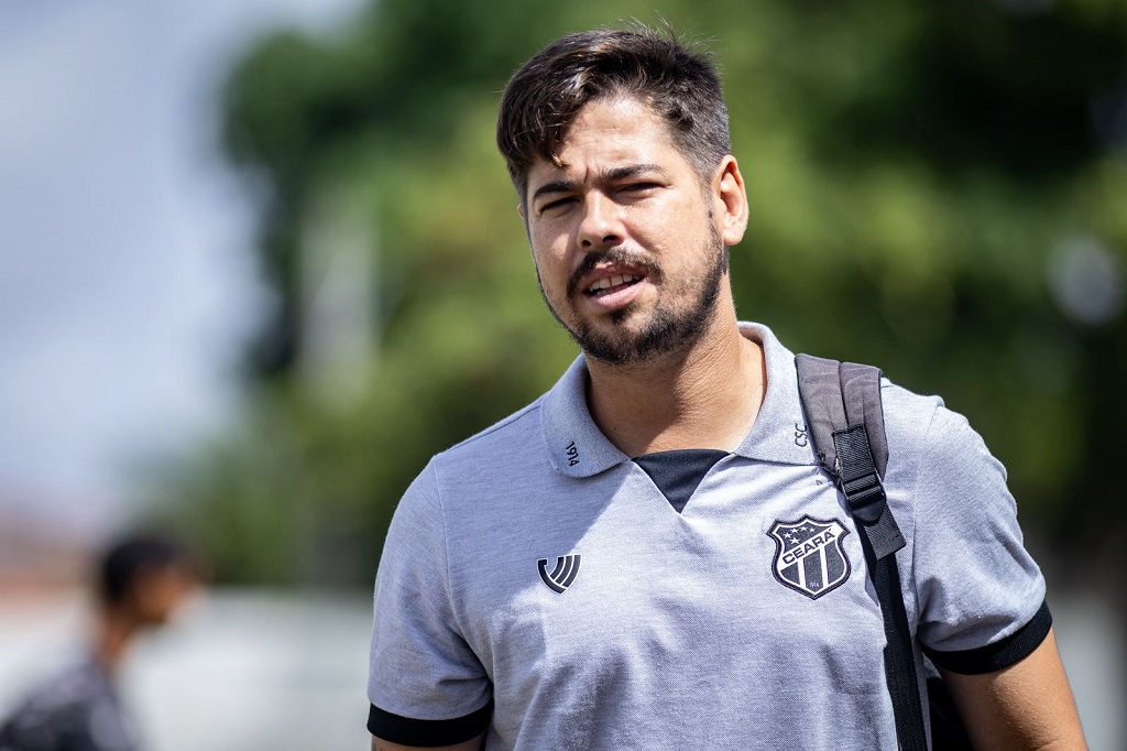 Técnico do Ceará na Copa São Paulo, Mateus Oliveira projeta campanha: “Queremos performar no mais alto nível”