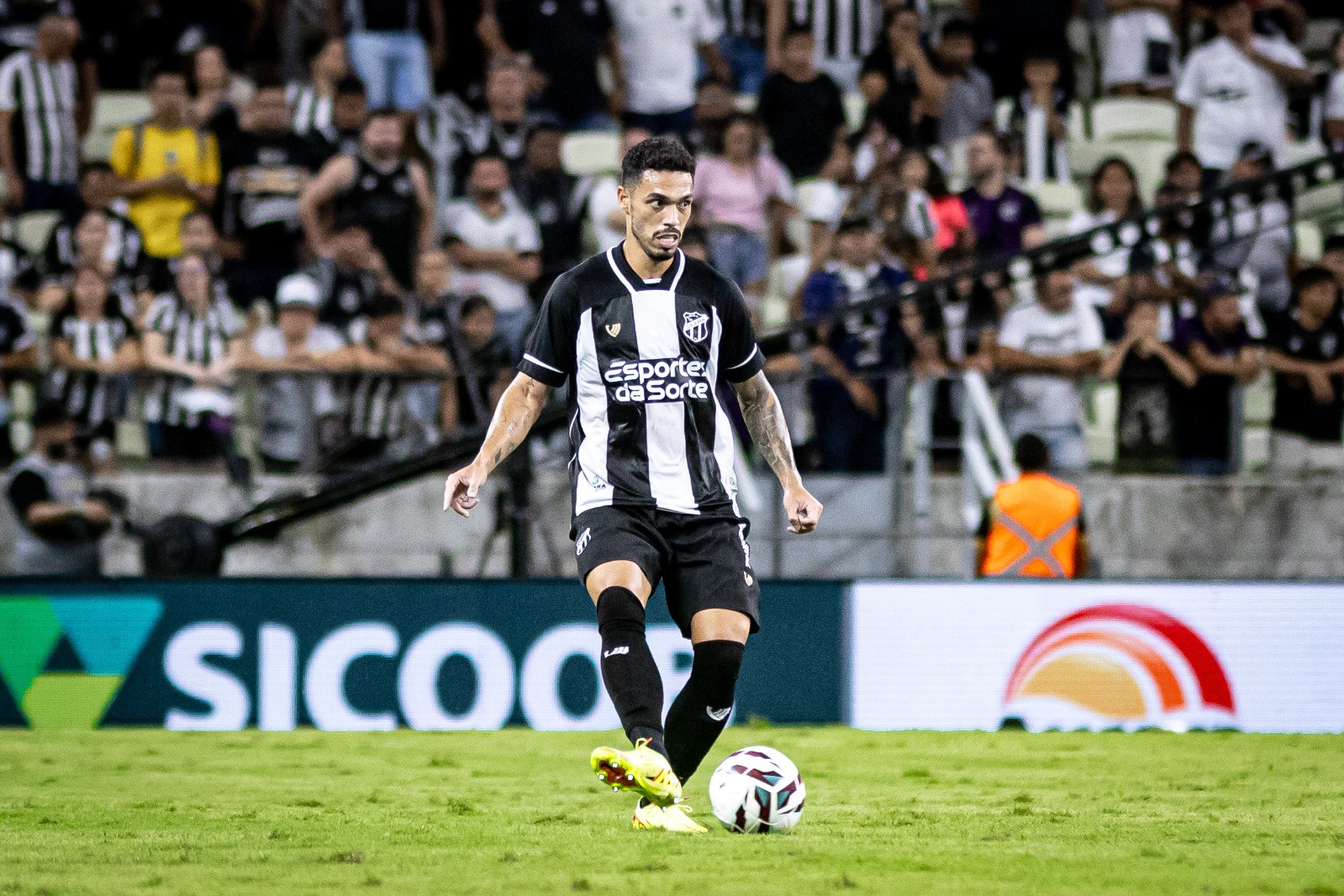 Fora de casa, Ceará encara Ponte Preta pela 2ª rodada do Campeonato Brasileiro