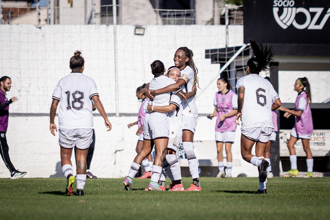 Fut. Feminino: Nos acréscimos, Ceará marca e vence o Instituto 3B por 2 a 1 na Cidade Vozão