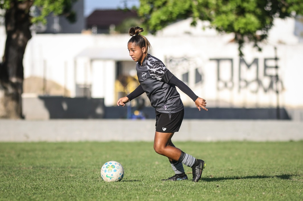 Fut. Feminino: Ceará embarca nesta quinta-feira, 23, para Brasília para compromisso pela Série A2