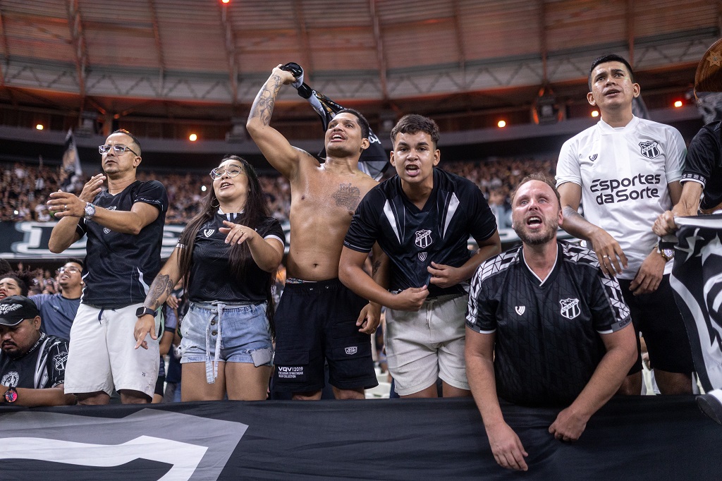 Venda de ingressos para Ceará x Corinthians continuam acontecendo; saiba como adquirir