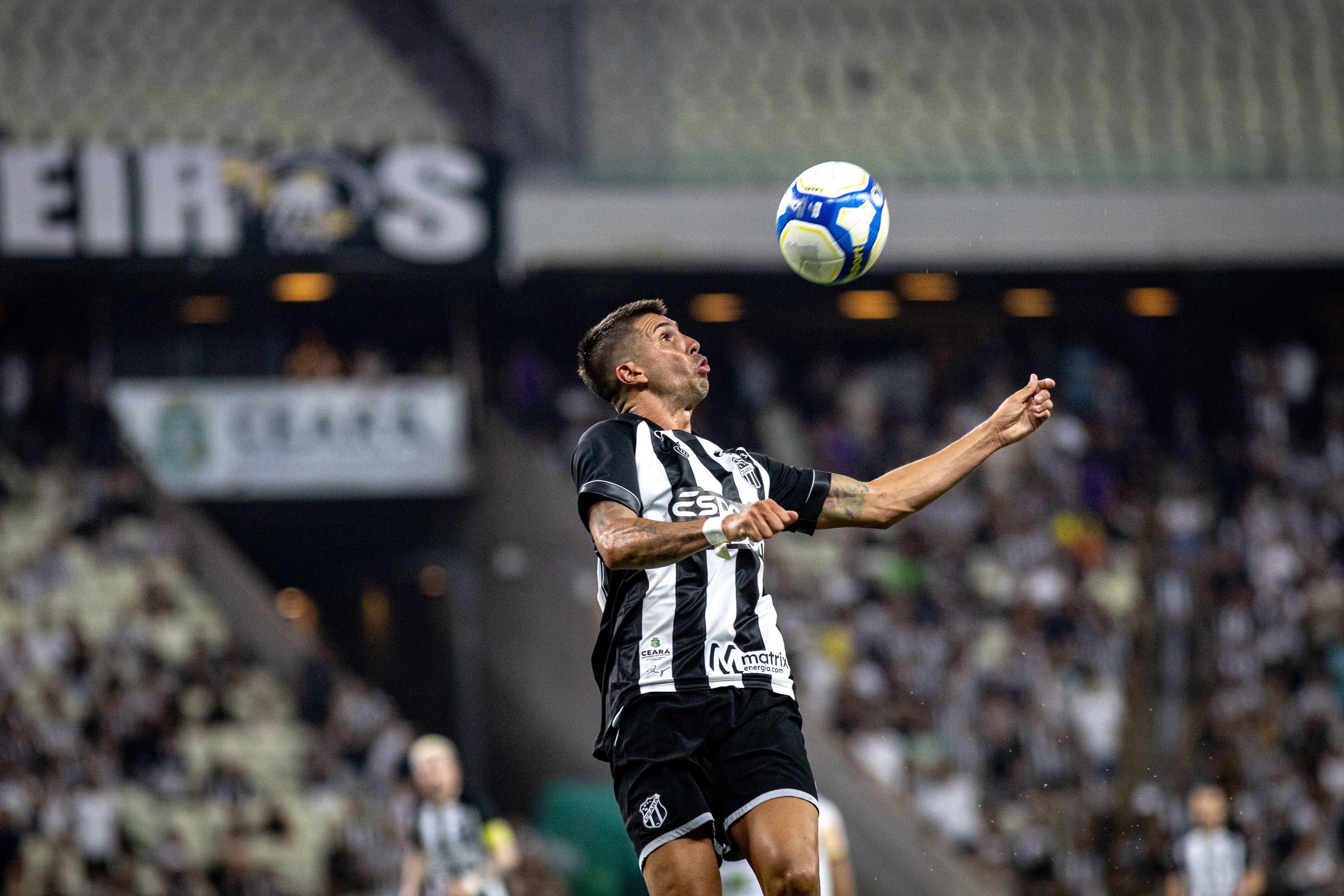 Ceará recebe o Operário/PR pela 25ª rodada do Campeonato Brasileiro, na Arena Castelão