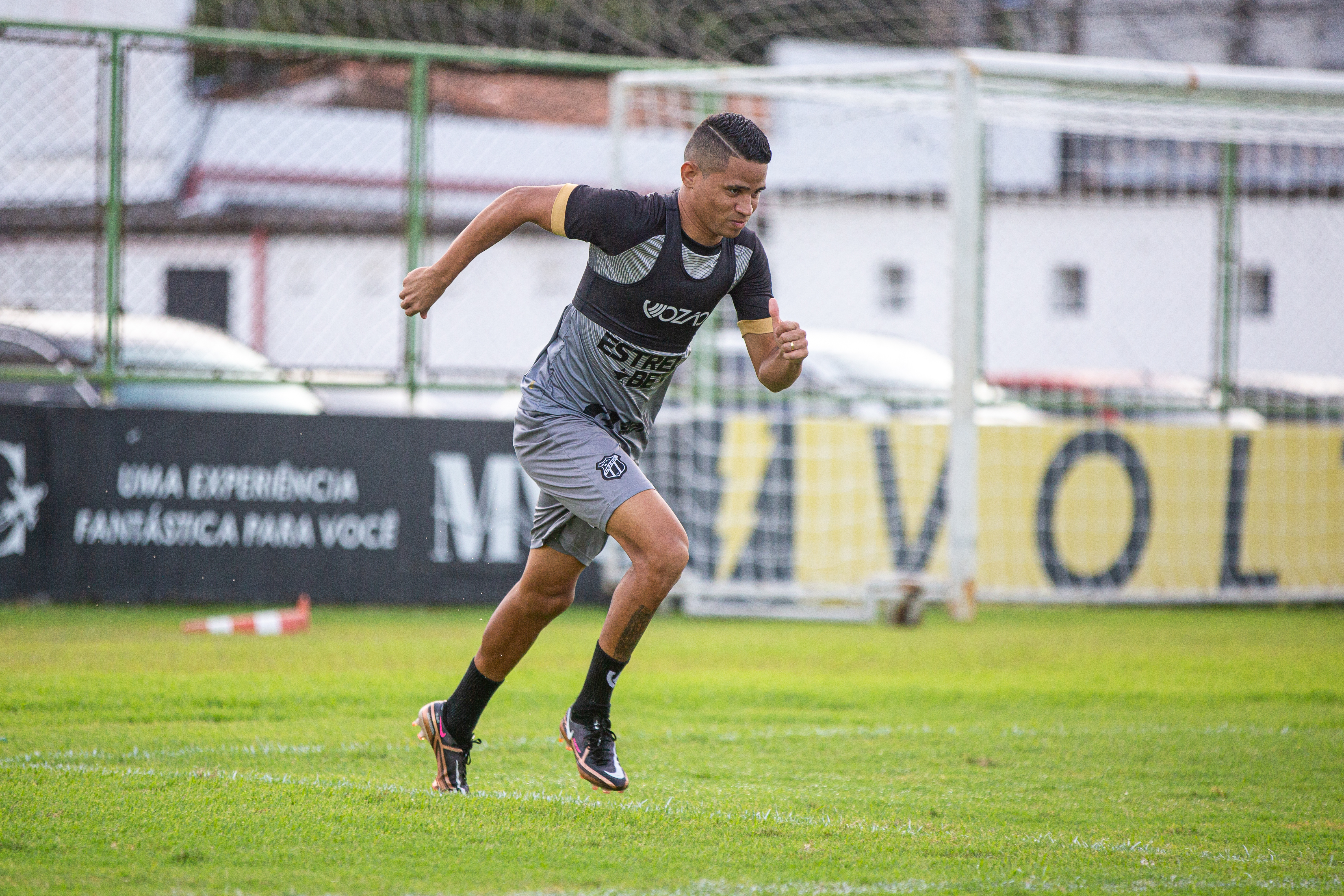 Erick comenta a sua boa fase com o manto alvinegro