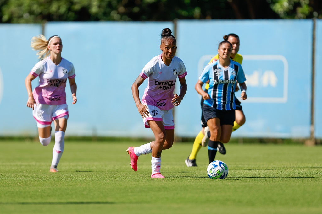 Fut. Feminino: Fora de casa, Ceará sofre revés de 3x0 para o Grêmio