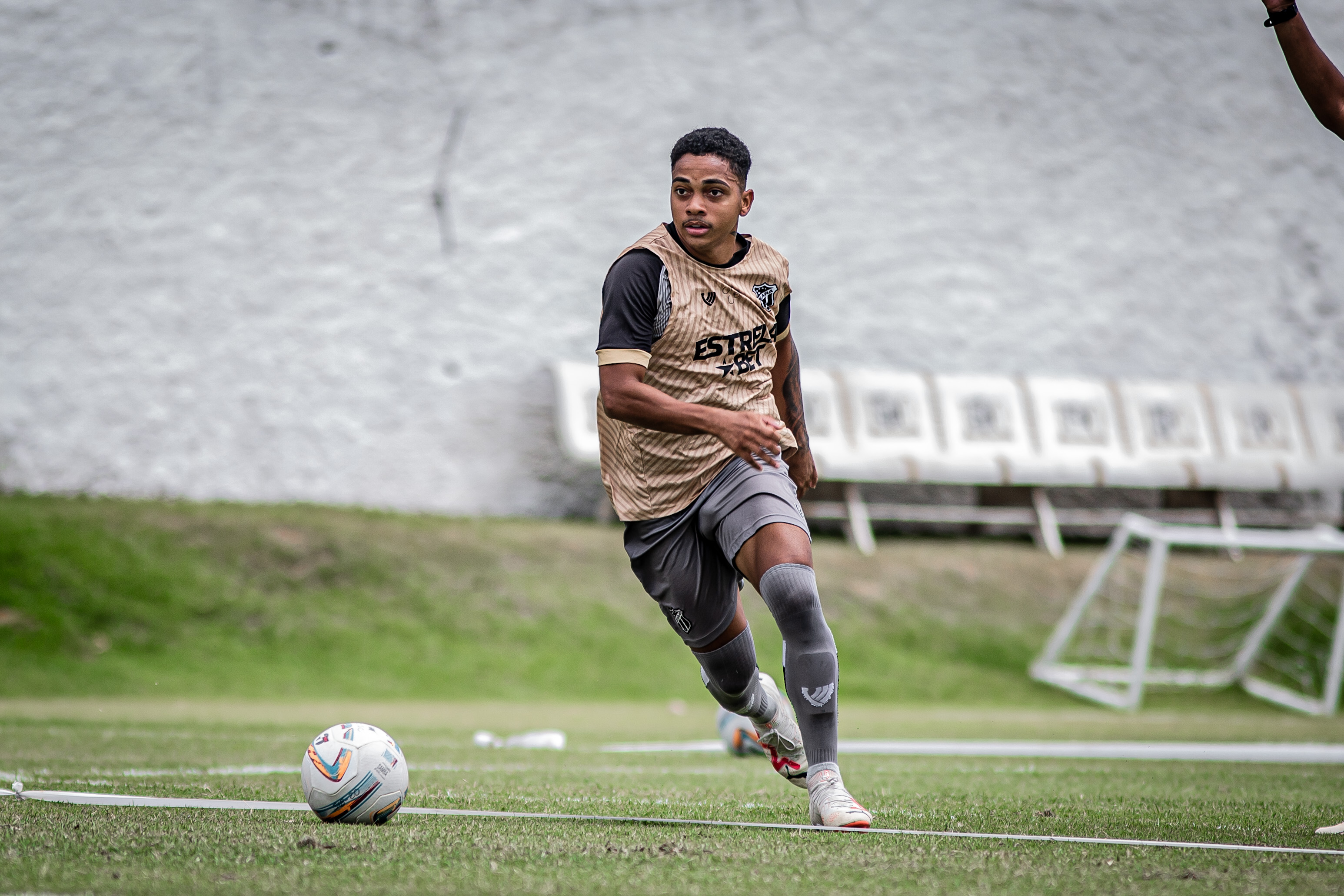 Sub-20: Elenco alvinegro realiza mais treinamento de olho na final do Campeonato Cearense