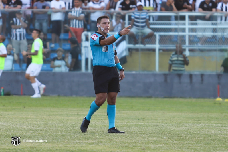 Árbitro paulista Leandro Bizzio apitará o confronto entre Atlético/PR e Ceará