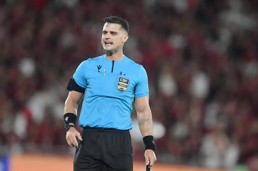 Paraense Fernando Mendes Filho apita América/MG x Ceará pelo Brasileiro