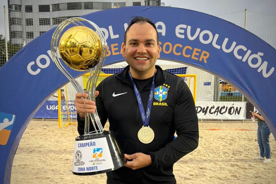 Com médico do Ceará na delegação, Brasil é campeão da Liga Evolución de Beach Soccer
