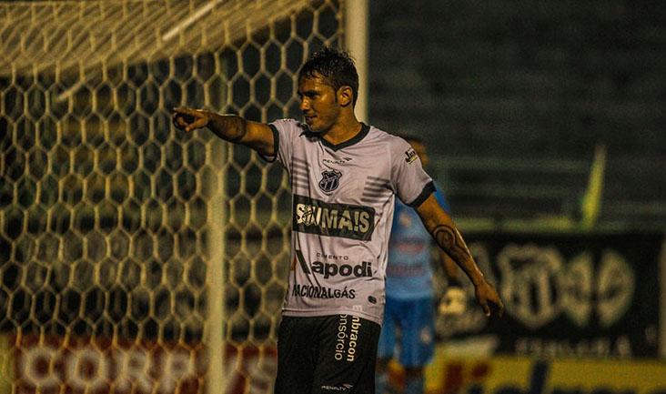 Assisinho comemora boa fase e pede foco na decisão de quarta