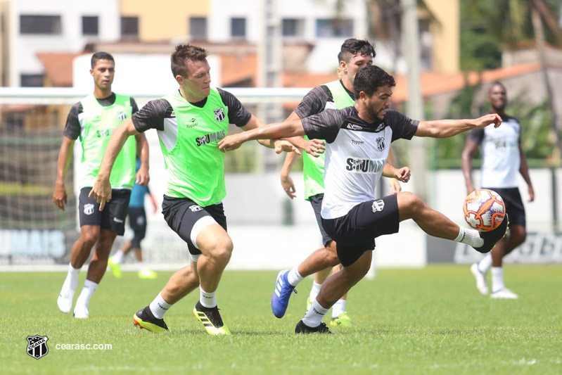 Nordestão: Em Porangabuçu, Ceará treina e finaliza preparação para duelo diante do Santa Cruz