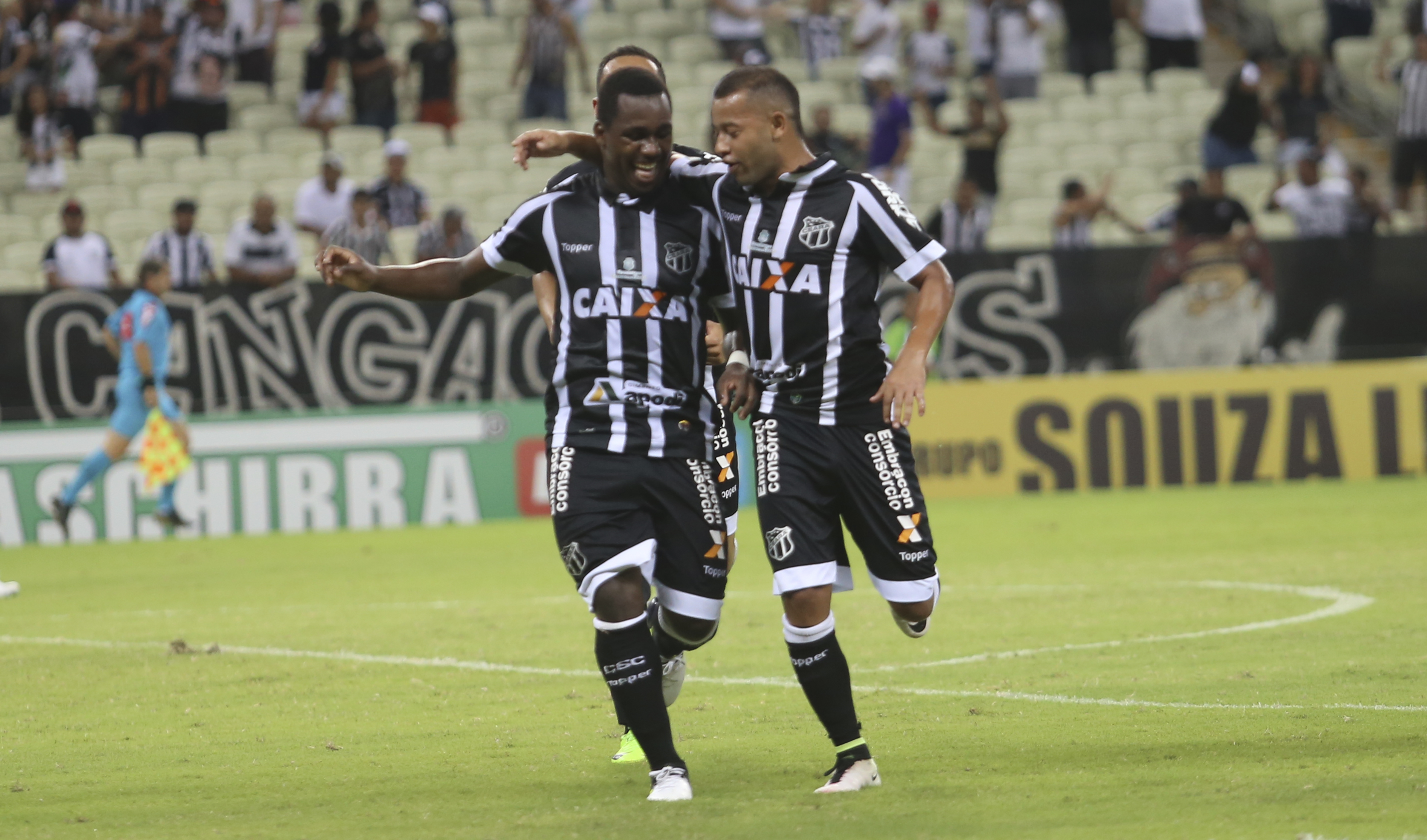 Ceará é superior, define vitória no 1º tempo contra o Criciúma, e entra no G4 da Série B 