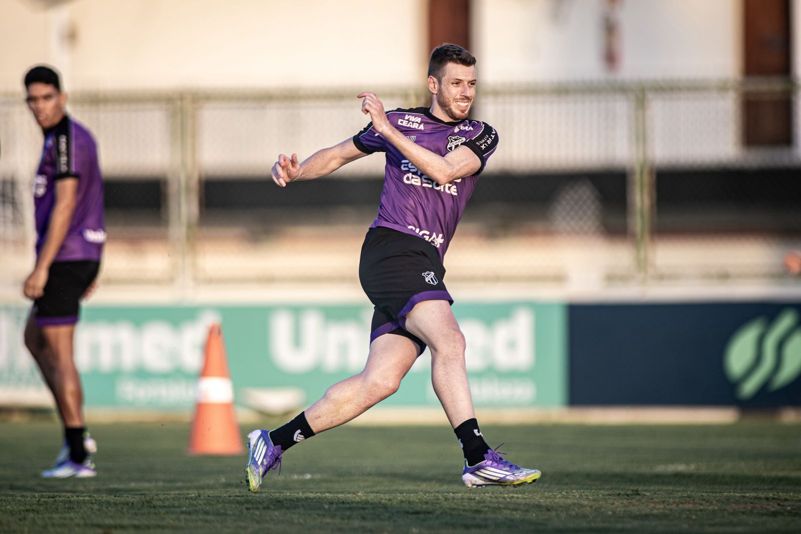 Com treino na manhã deste domingo, Ceará fecha a preparação para o jogo diante do São Paulo