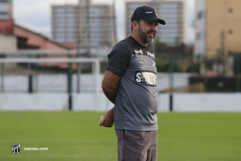 De olho na 2ª rodada do Brasileirão, elenco se reapresenta, em Porangabuçu