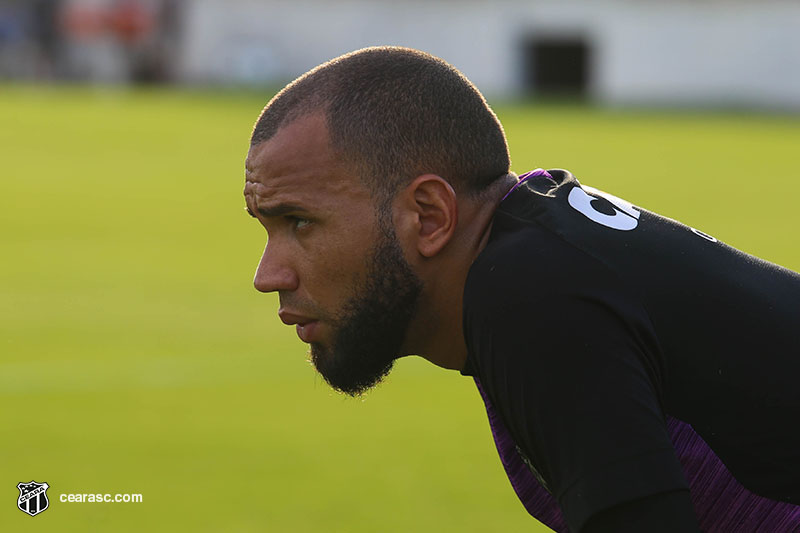 No Vovozão, Ceará realiza penúltimo treino antes do duelo contra o Flamengo