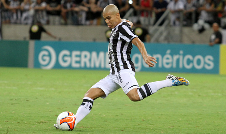 Fernandinho sobre decisão: “Buscamos momentos como esse em toda nossa carreira”