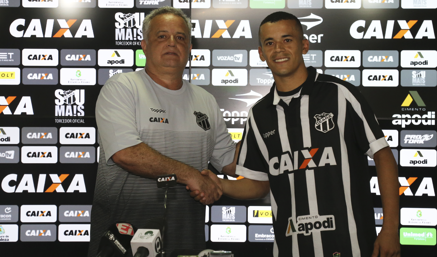 Atacante Luidy é apresentado oficialmente em Porangabuçu