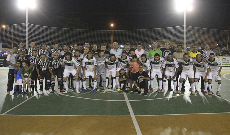 Com presença de Manoel Tobias, Quadra do Vozão é inaugurada