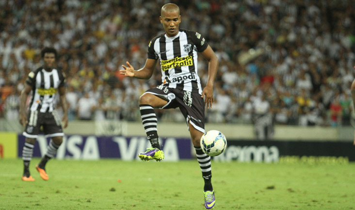 Precisando da vitória, João Marcos diz: "Nosso torcedor merece"