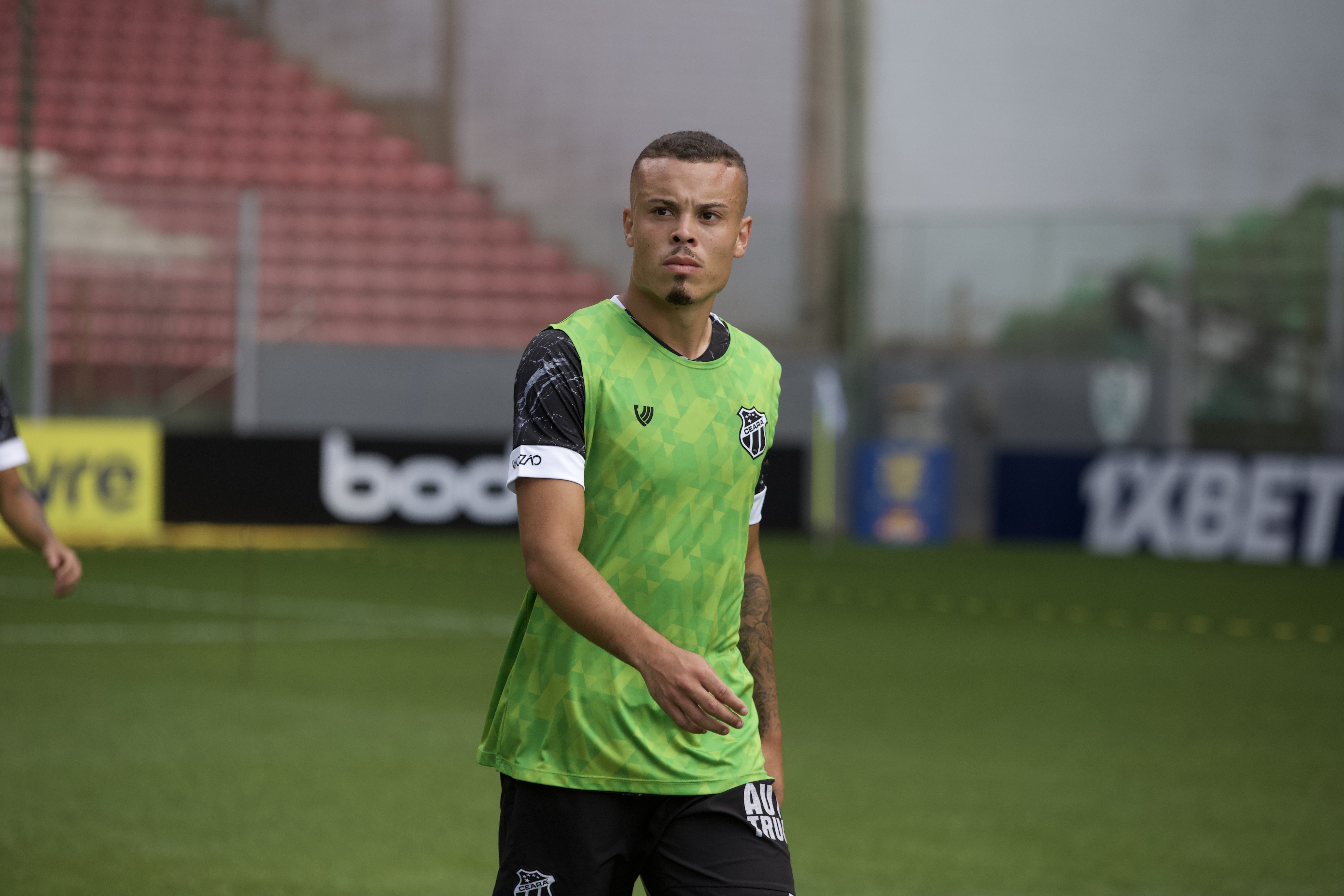 Com semana aberta de treinos, Kelvyn comenta sobre partida contra o Internacional