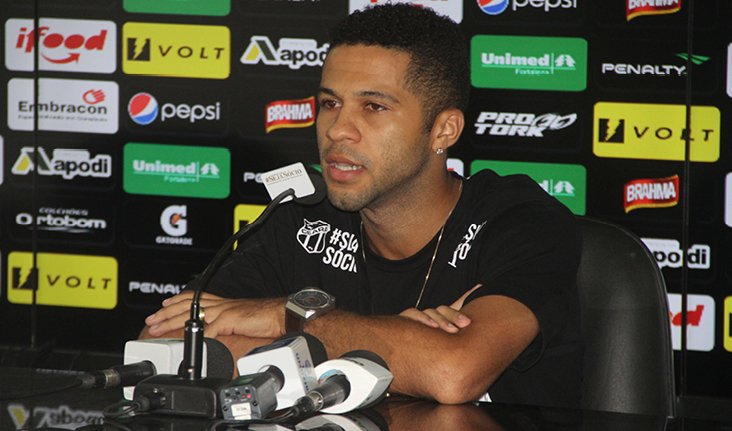 Coletiva de Imprensa (20/04): Serginho