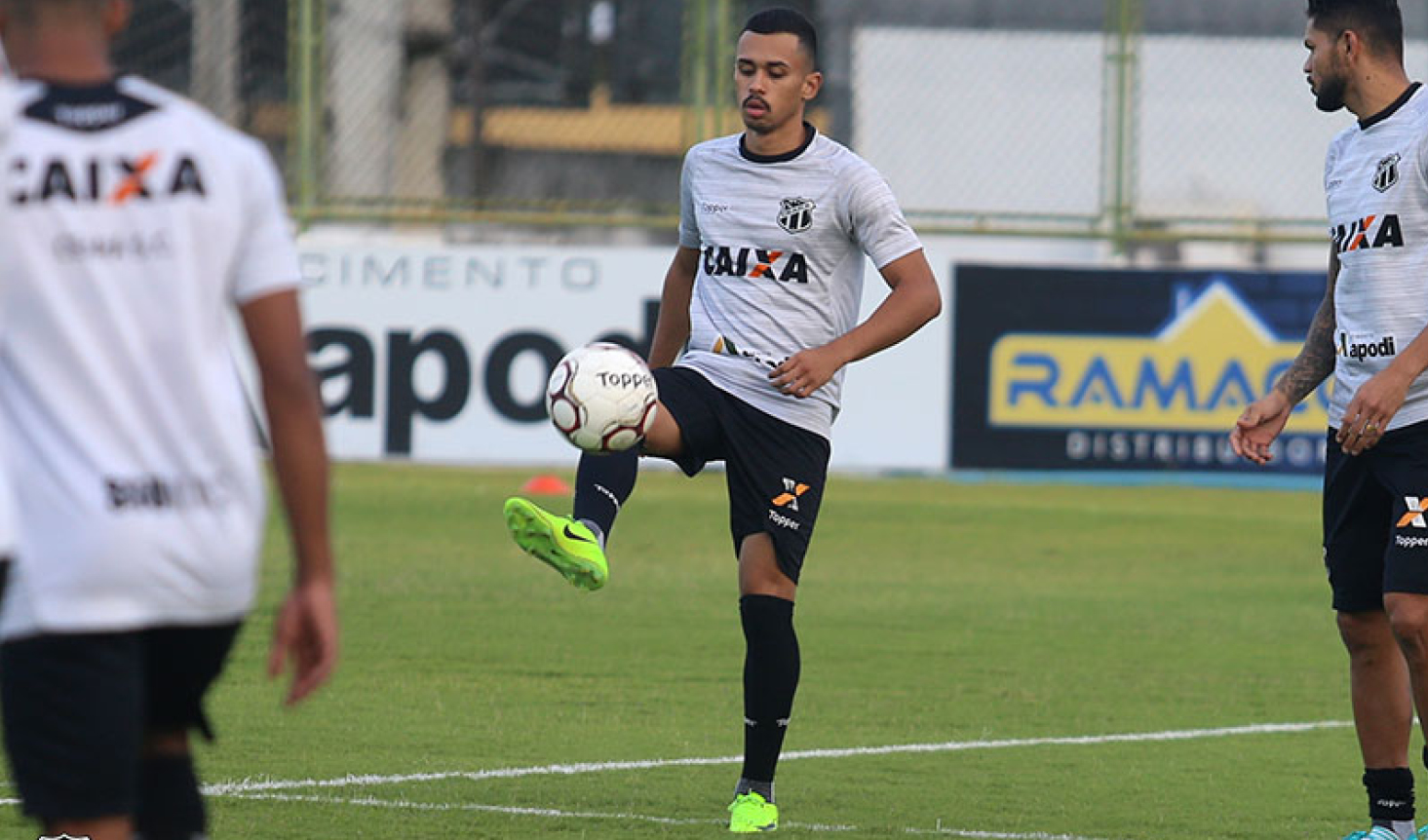 Reapresentação: Nessa segunda-feira, elenco dará início à preparação para dois jogos fora de casa