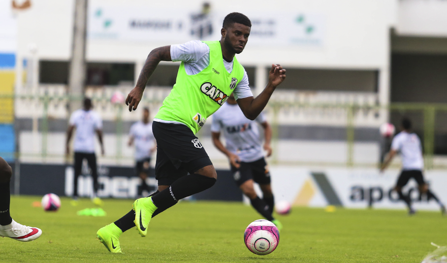 Rafael Carioca fala sobre a importância do Clássico-Rei para a sequência do Ceará no Estadual