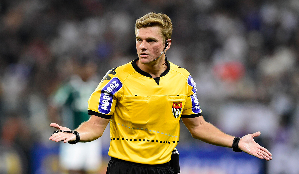 Confira o trio de arbitragem para a partida entre Ceará e Luverdense