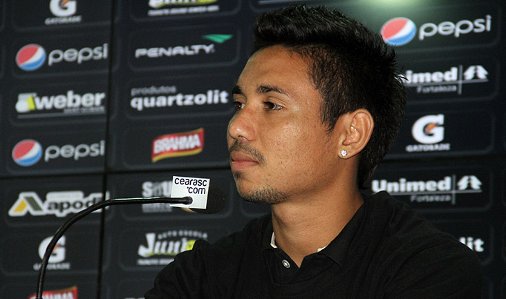 Novato, Tiago Cametá fala sobre disputa sadia pela titularidade