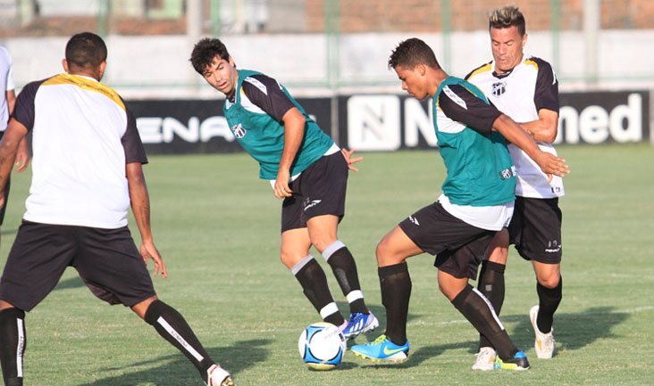 Time voltou aos trabalhos e iniciou a preparação para encarar o CRB
