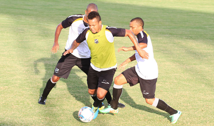 Grupo alvinegro participou de treino técnico nesta tarde