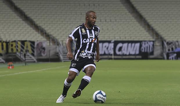 Em Clássico-Rei do bicampeonato, meia Wescley completou 100 jogos pelo Ceará