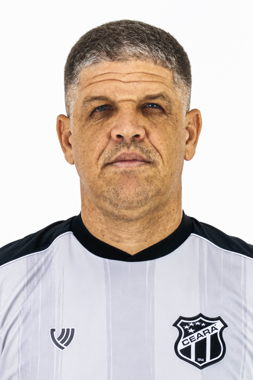 Saiba mais sobre: Everaldo Gonçalves Santana  