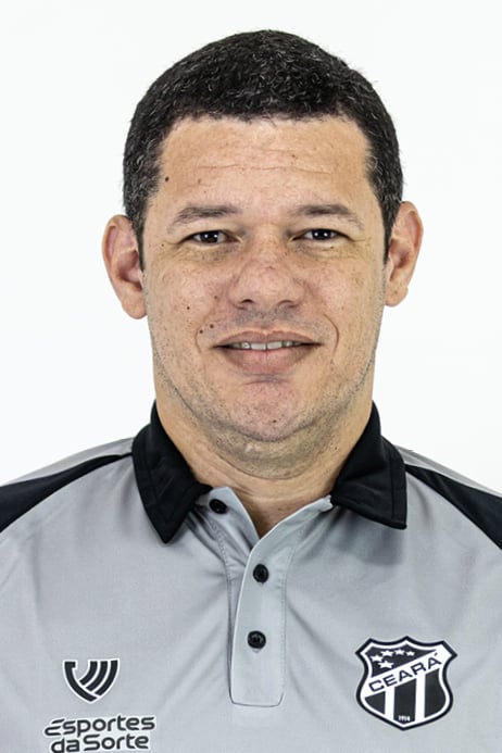 Saiba mais sobre: Renato Bennata  