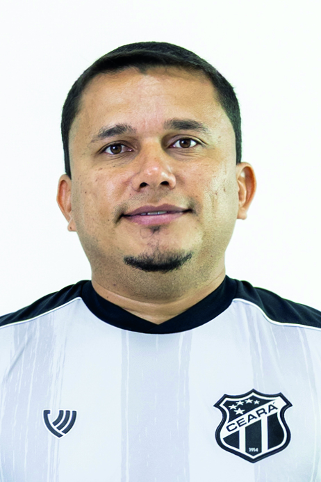 Saiba mais sobre: Roberto Farias de Figueredo  